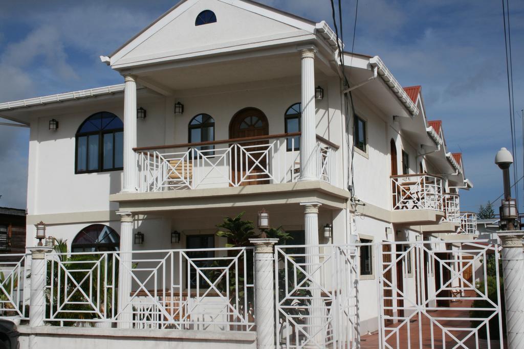 Leisure Inn Джорджтаун Экстерьер фото